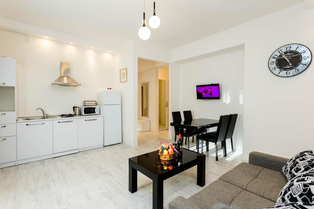 Luxury Apartment In The City Centre Tbilisi Ngoại thất bức ảnh